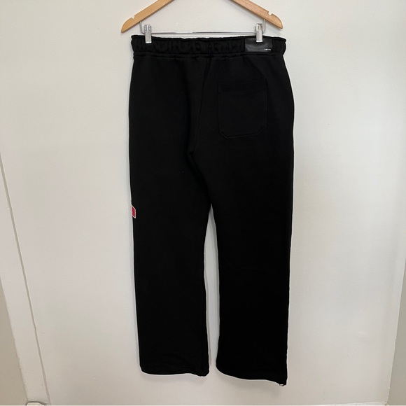 AMIRI City Zip-Pockets Straight-Leg Relaxed-Fit Cotton-Jersey Jogging Bottoms - Picture 9 of 12